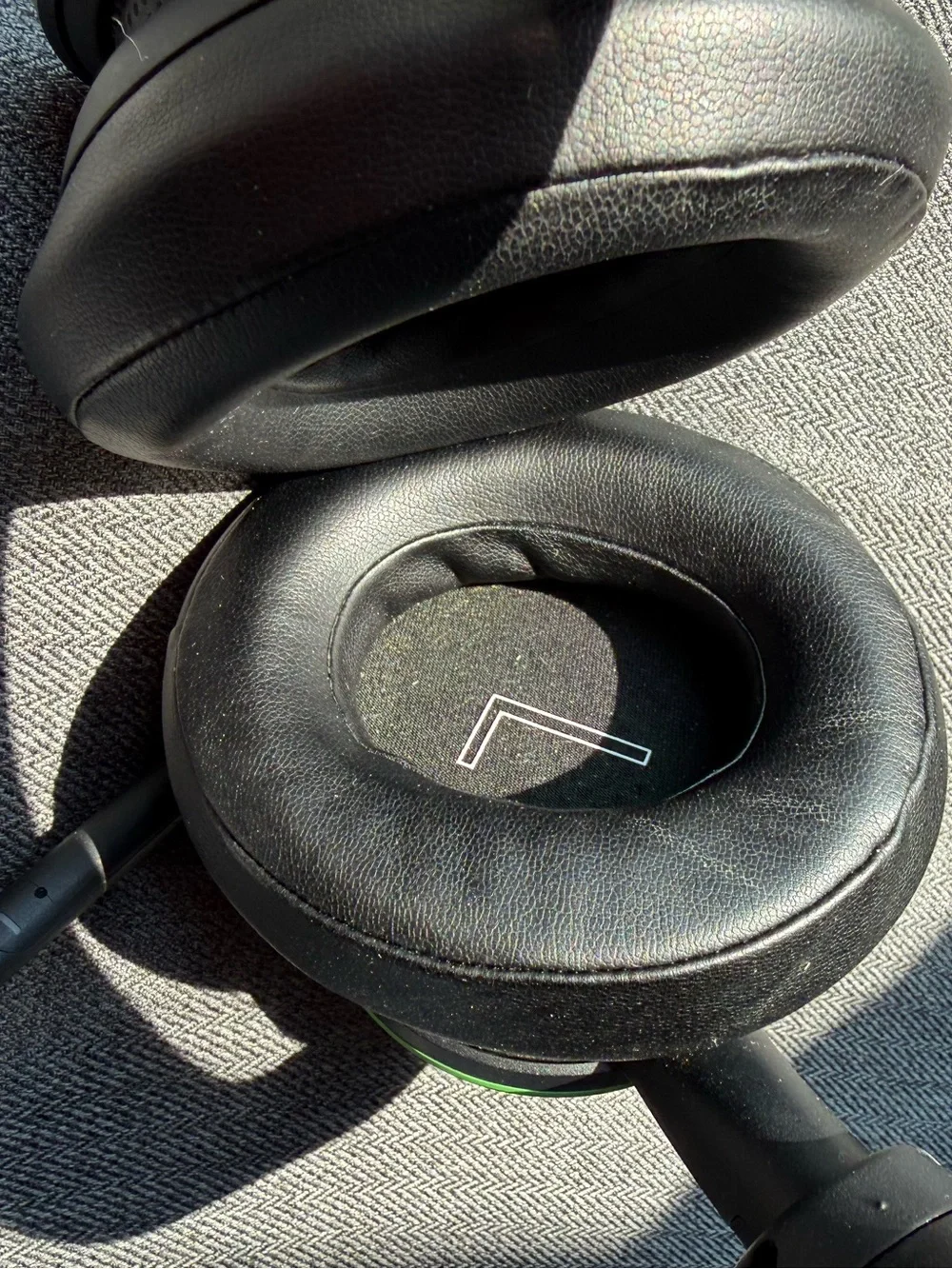 Xbox Wireless Gaming Headset — Black with Green Accent